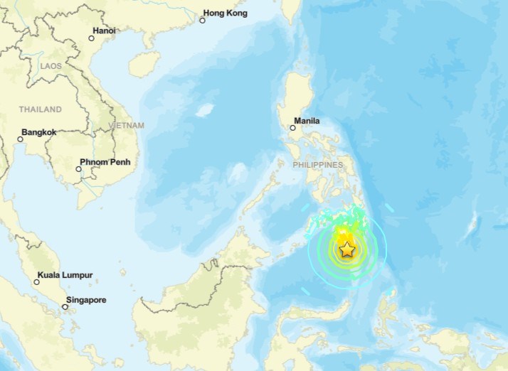 Sismo de 7,8 atinge o Sul das Filipinas. Emitido alerta de <em>tsunami</em>