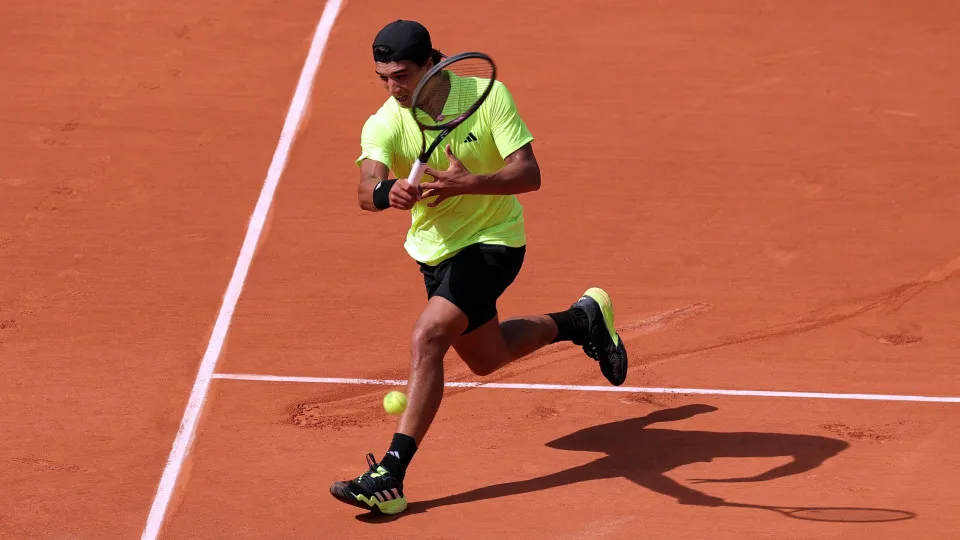 Tenista português Henrique Rocha conquista challenger de Perugia