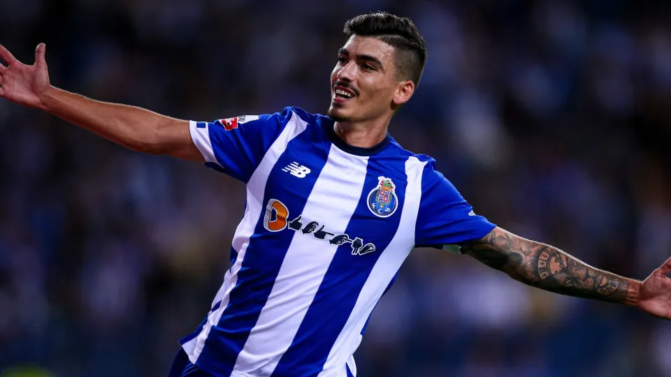 "Tenho a mágoa de não ter mostrado mais de mim no FC Porto"