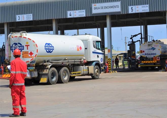 Fim-do-monopolio-privado-Governo-cria-a-ENAPP-para-controlar-a-importacao-de-combustiveis-em-Mocambique Fim do monopólio privado? Governo cria a ENAPP para controlar a importação de combustíveis em Moçambique